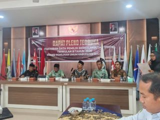 KPU Kabupaten Solok Gelar Rapat Pleno Terbuka Pemutakhiran Data Pemilih Berkelanjutan Triwulan III Tahun 2026